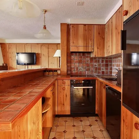 Madelia 218 Charming 2 Bedroom In With Mountain Views And Fireplace * Verbier